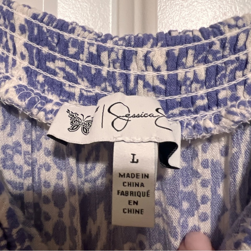 Jessica Simpson Blue and White Floral Wide Leg Jumpsuit (flawed…see description) - Picture 3 of 10